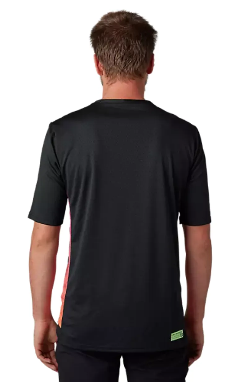 Fox Racing Defend Cekt Short Sleeve Jersey in Black-2